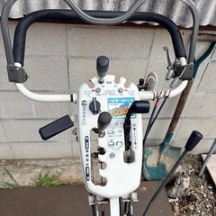 自走式草刈機 の画像