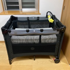 カトージ プレイヤーガード ベビーベッドの画像