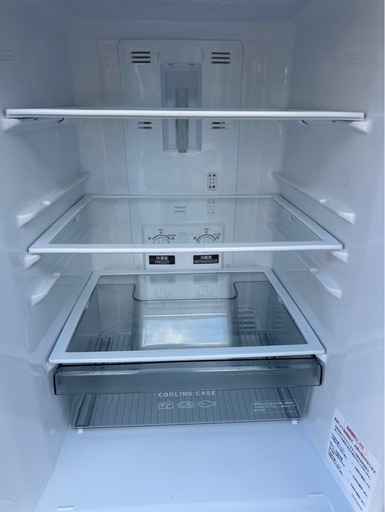 2022年式　三菱　146ℓ