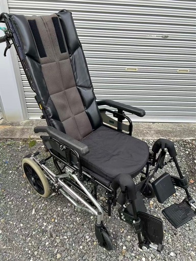 車椅子　補助式車椅子