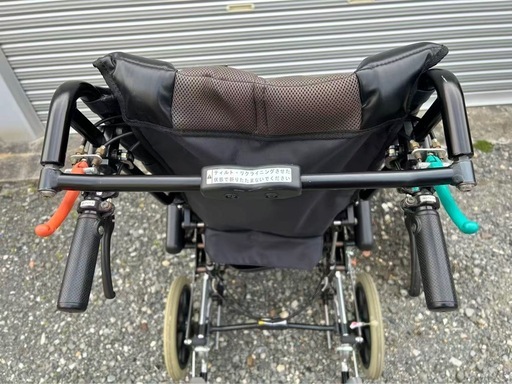 車椅子　補助式車椅子