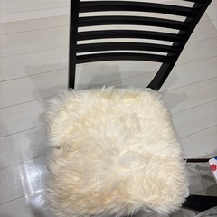 ニトリ　　シートクッション　ムートン15の画像