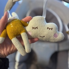 【nuna・美品】バウンサー リーフ グロウ トイバー付（ビスコッティ）の画像