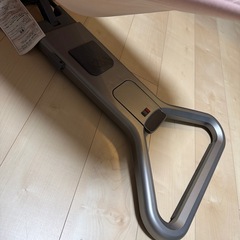 エルゴベビーエボルブ　ピンクのバウンサー
の画像