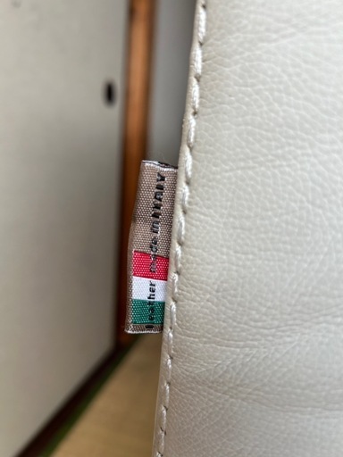 イタリアンレザー??今週限定値下げ‼️ダブルベッドフレーム 解体してお渡し?