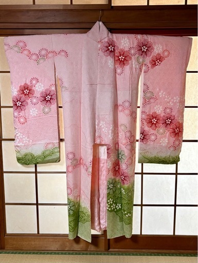 【中振袖】総絞り 梅・菊丸紋 桜色×萌黄 30万円相当