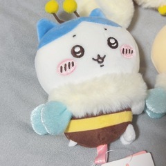 MINISO メイソウ 蜂 ハチ ちいかわ 桜 ぬいぐるみ クリップ　限定の画像