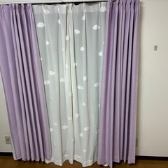 遮光カーテン【レッドパープル】、レースカーテン【アイボリー】の画像