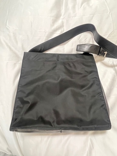 レア　PRADA メンズ　ヴィンテージ　ショルダーバッグ ナイロン　レザー