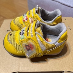 アンパンマン 靴 13.5cmの画像