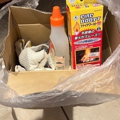 木炭2キロ➕少しと着火剤の画像