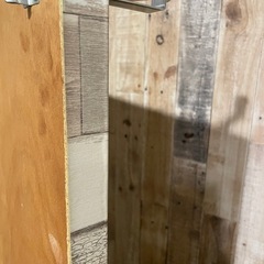DIYやリノベの材料として♪小さめドアの画像