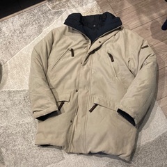 プレイボーイ🟠リバーシブルダウンジャケットＬサイズダウンフェザー100%の画像