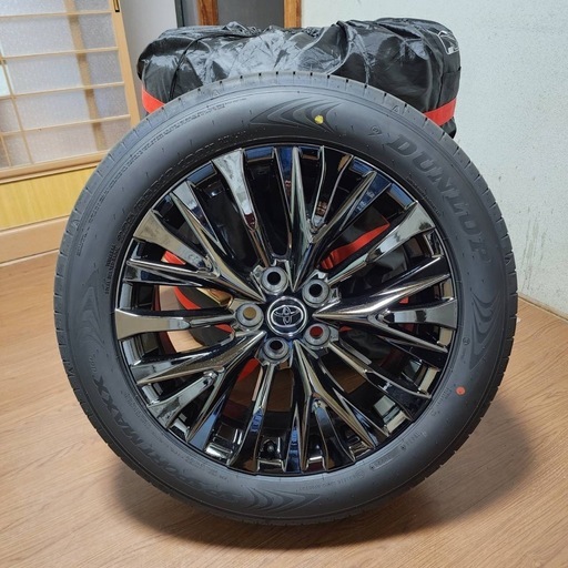 限定値下げ　40 ヴェルファイア⭐︎新車即取り外し⭐︎純正ホイール　タイヤセット