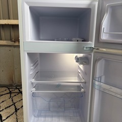 s!mplu 冷蔵庫 SP-90LD2 R-173の画像