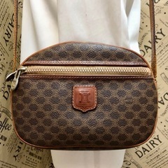 早い者勝ち！セリーヌ ショルダーバック ポシェット マカダムミニの画像