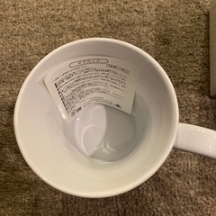 新品 ディズニーストア購入　ミニーマグカップの画像