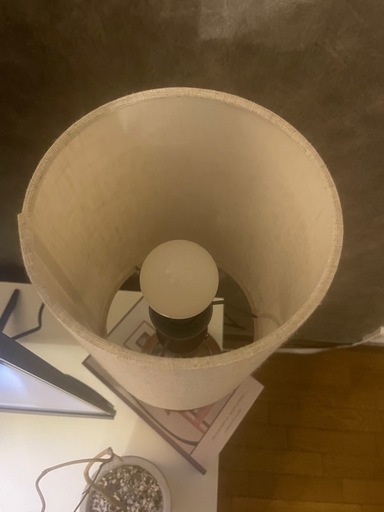 アクメファニチャー ベゼルテーブルランプ 