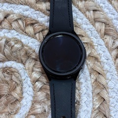 Samsung Galaxy Watch6 Classic 43mm ブラック SM-R950 ほぼ未使用　スマートウォッチ・腕時計の画像