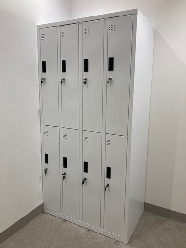 値下げ応相談【美品】8人用ロッカー 鍵・スペアあり ほぼ未使用｜相模原市 引き取り限定