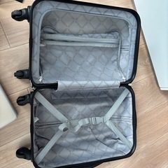 【無料】スーツケース45×31×25 　の画像