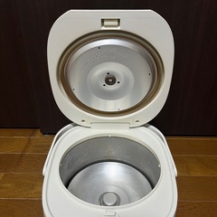 【炊飯器お譲りします】2020年製 3合炊きの画像