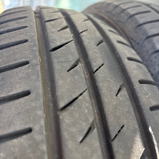 中古タイヤ　165/60R14  ROADSTONE
