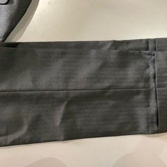 メンズスラックスの画像
