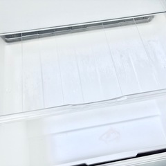 HITACHIノンフロン冷凍冷蔵庫の画像