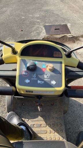 クボタ　ラクーター スマイル電動シニアカー