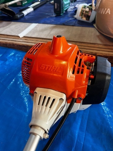 STIHL  FS235 　草刈機　仮払機