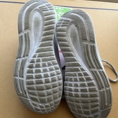 23cmスニーカーの画像