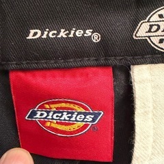 Dickies 黒 チノパンの画像