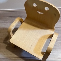 子供用の椅子（オブジェにも！）の画像