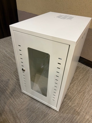機器収納ラック 鍵付き(値引き交渉あり)