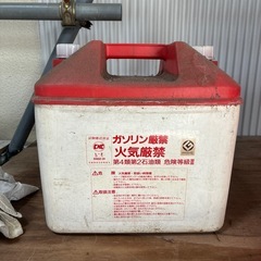 ポリタンクの画像