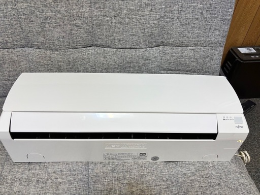 FUJITSU 冷暖房エアコン2.2k 標準設置まで込みです
