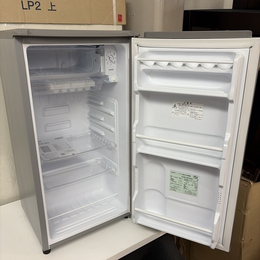 【?買取市場 6ヶ月保証】R367 ☀️ AQUA / アクア 冷蔵庫 (75L / 右開き) 22年製 AQR-8K2 ⭐ 動作確認