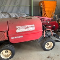 丸山乗用防除機の画像