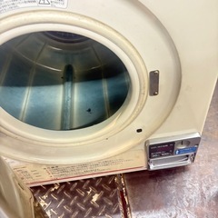 衣類乾燥機　サンヨー　SANYO コイン式乾燥機　の画像