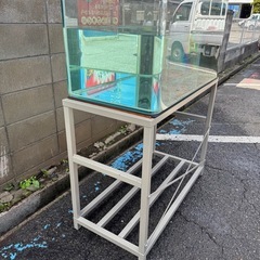 ☆90cm 水槽 LEGLASS KOTOBUKI レグラス コトブキ R-900L フレームレス曲げ水槽  スチールキャビネット付きの画像