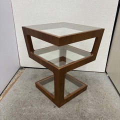 【取り引き限定】⭐️NITORI⭐️サイドテーブル 強化ガラス の画像