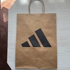 紙袋いろいろ20点ほどの画像