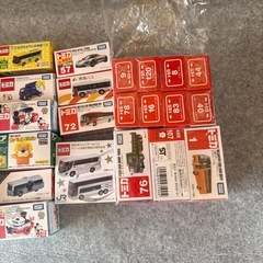 トミカ箱の画像