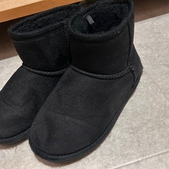 GAP ムートンブーツ キッズ 20cmの画像