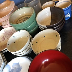 食器まとめ売りの画像
