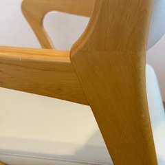 室内用木製車イスの画像