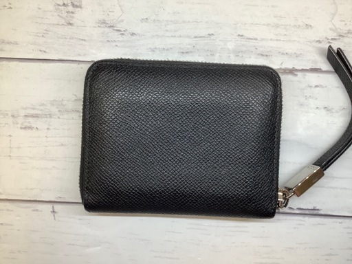 TOD'S コンパクトレザーウォレット