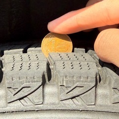 ハイエース　スタッドレスタイヤ　ホイール　セット　4本の画像