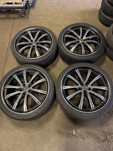 Avanzar ホイールタイヤ付き4本セット 20インチ 8J+45